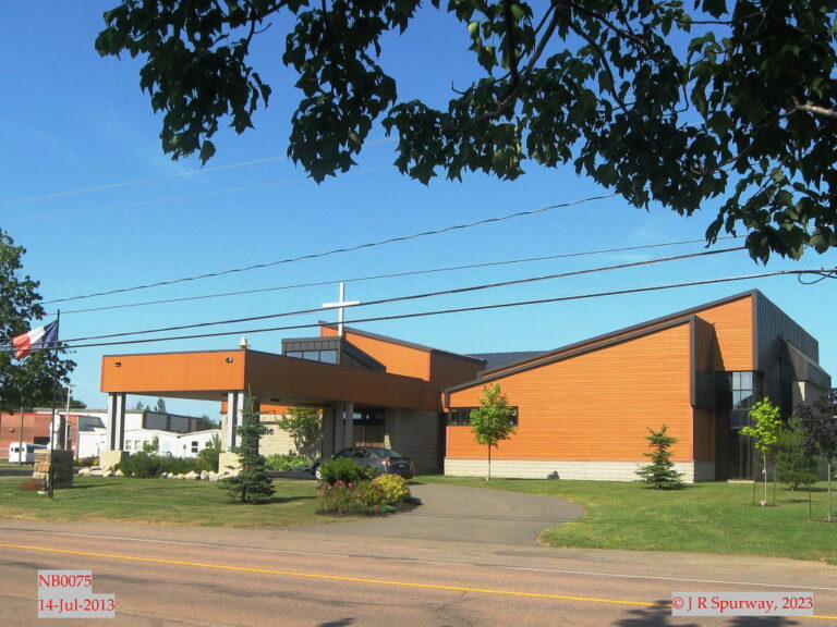 NB0075 eglise de Sainte Anne catholique (Catholic), Sainte Anne de Kent NB, taken 14-Jul-2013 © 2023 JR Spurway