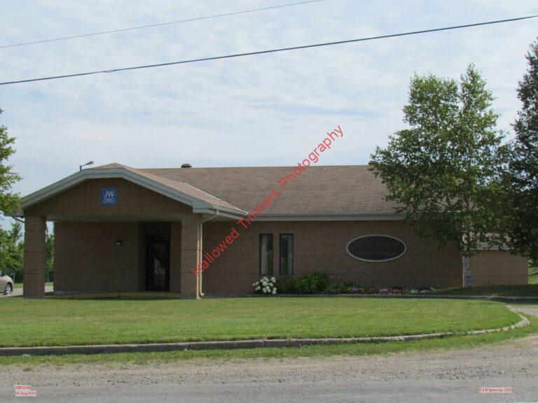 NB0328b Salle du Royaume des Temoins de Jehovah (Jehovah), Grand Falls NB