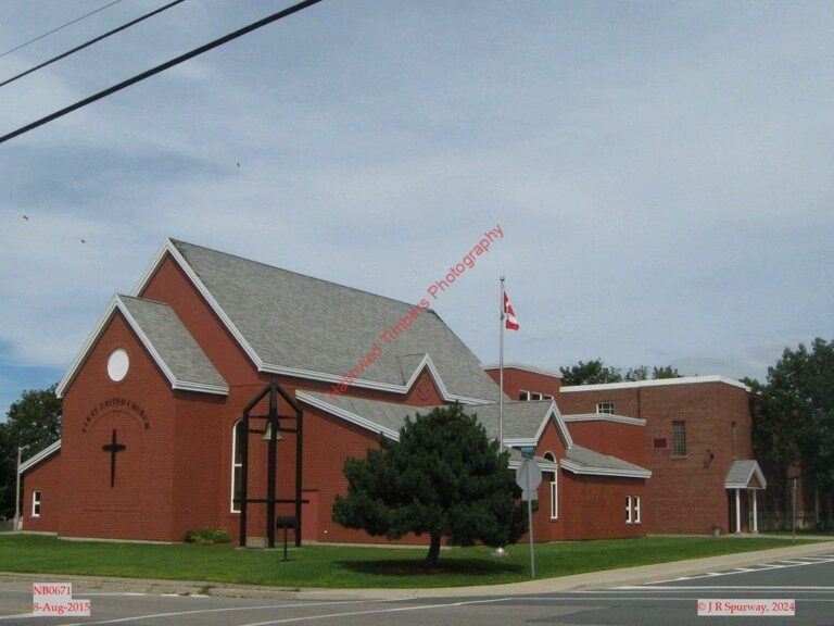 NB-Bathurst - UCC - NB0671 08-Aug-2015