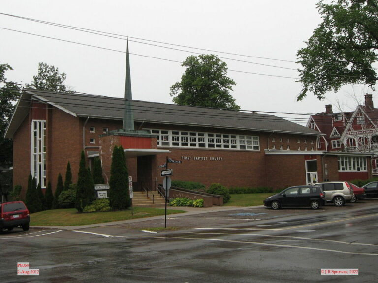 PE069 First Baptist Church, Charlottetown PE, taken 02-Aug-2012 © 2022 JR Spurway