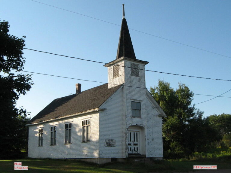 PE122 Former Knox Presbyterian Church, Breadalbane PE, taken 04-Aug-2012 © 2022 JR Spurway