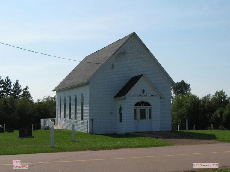 PE130 Glenwood United Church, Glenwood PE, taken 05-Aug-2012 © 2022 JR Spurway