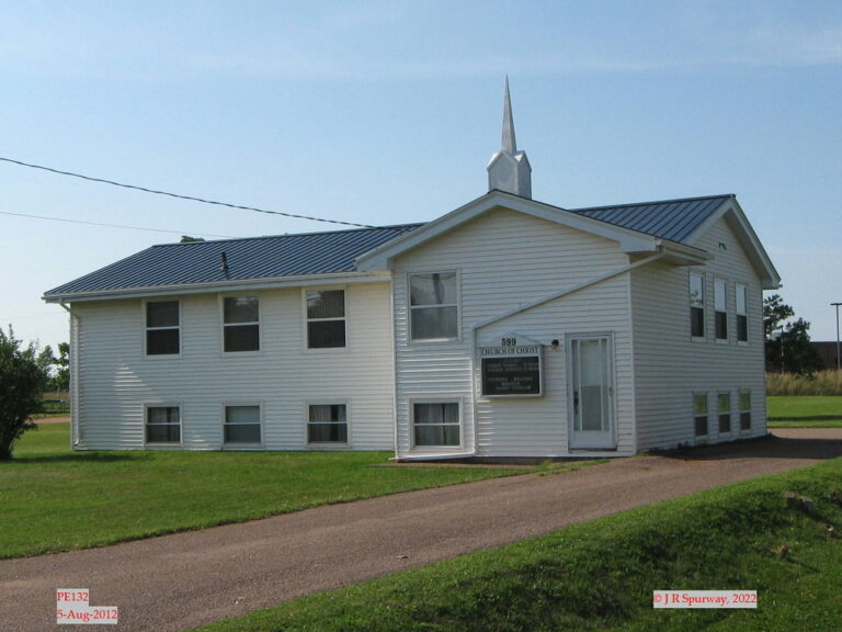 PE132 O'Leary Church of Christ, O'Leary PE, taken 05-Aug-2012 © 2022 JR Spurway