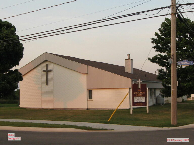 PE147 Summerside Community Church Salvation Army, Summerside PE, taken 05-Aug-2012 © 2022 JR Spurway PE147 Summerside Community Church Salvation Army, Summerside PE, taken 05-Aug-2012 © 2022 JR Spurway