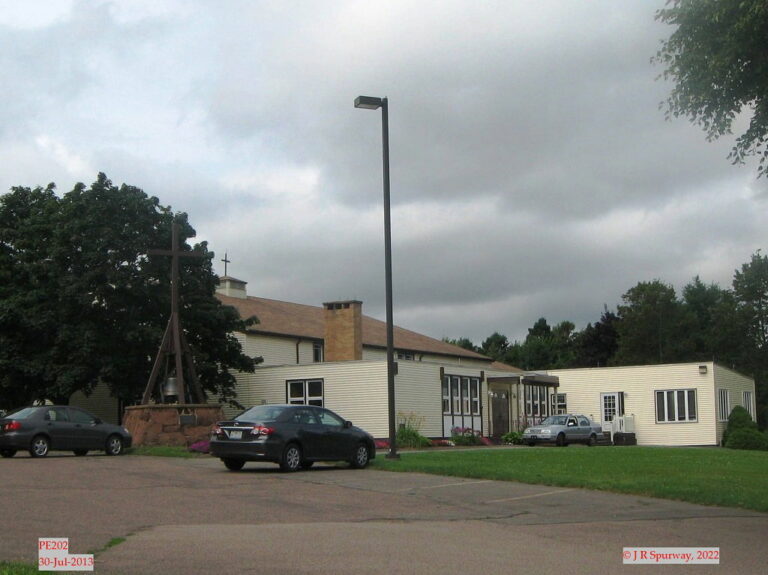PE202 St Mary Catholic Church, Montague PE, taken 30-Jul-2013 © 2022 JR Spurway PE202 St Mary Catholic Church, Montague PE, taken 30-Jul-2013 © 2022 JR Spurway