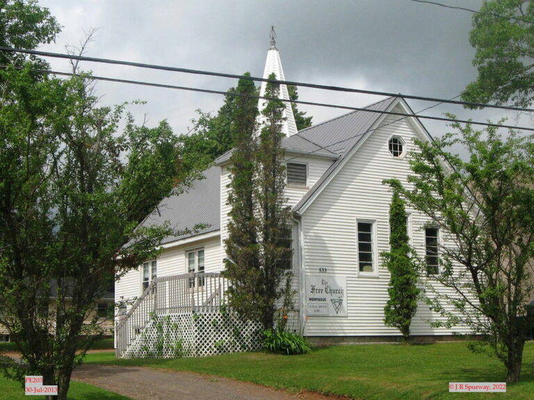 PE203 Free Church of Scotland, Montague PE, taken 30-Jul-2013 © 2022 JR Spurway