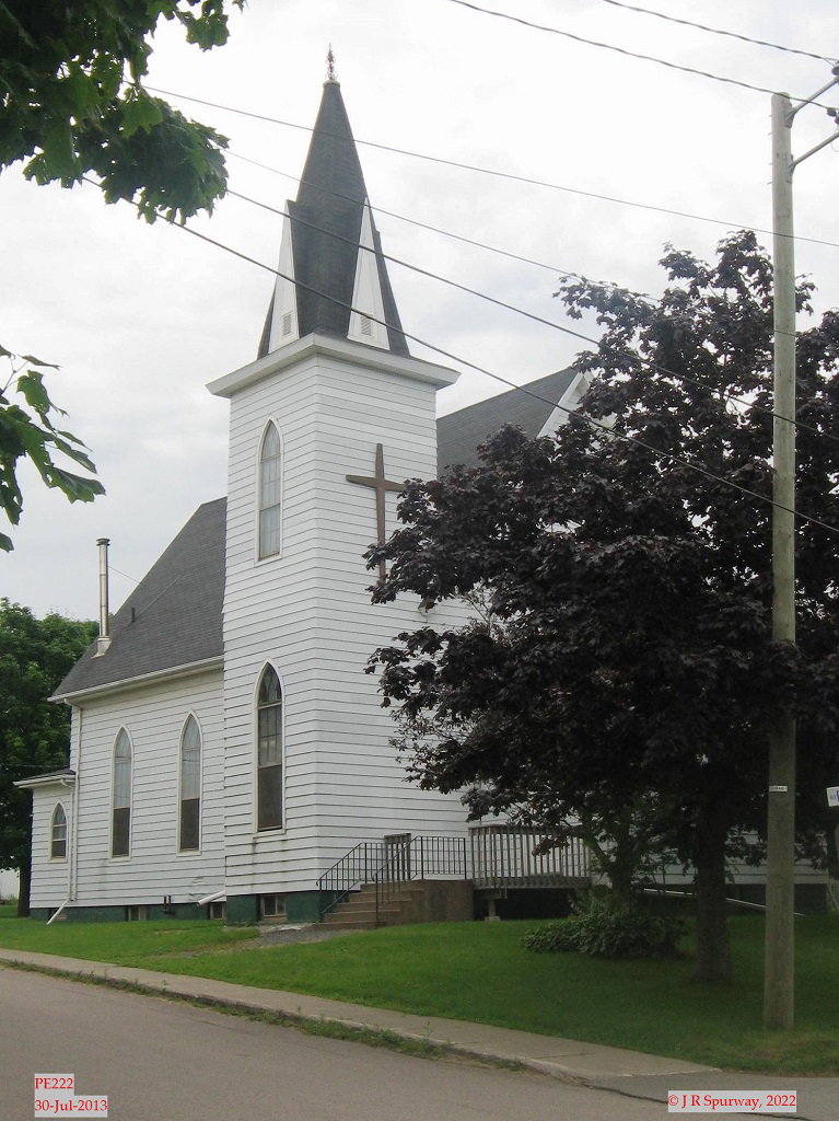 PE222 St James United Church, Souris PE, taken 30-Jul-2013 © 2022 JR Spurway